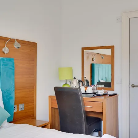 The County Hotel - Self Check-In, Ultra Fast Wi-Fi, Free Parking, Central Location Selkirk Exterior photo